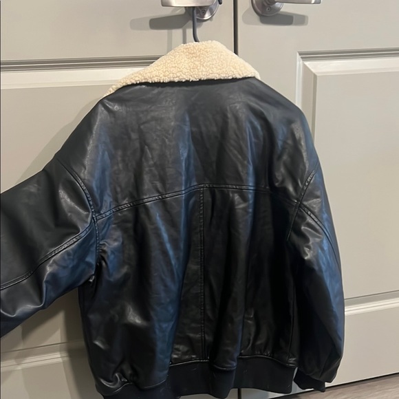 Black Bomber Jacket with Plush Collar and Shiny Finish - Picture 3 of 6